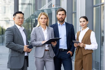 Inteligência empresarial para rede de contatos